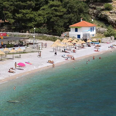 13907c * Baška